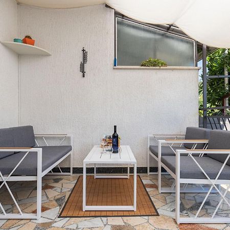 Cukerina Apartment With Whirpool & Sauna Porec Exterior photo