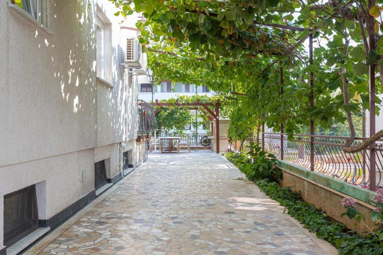 Cukerina Apartment With Whirpool & Sauna Porec Exterior photo