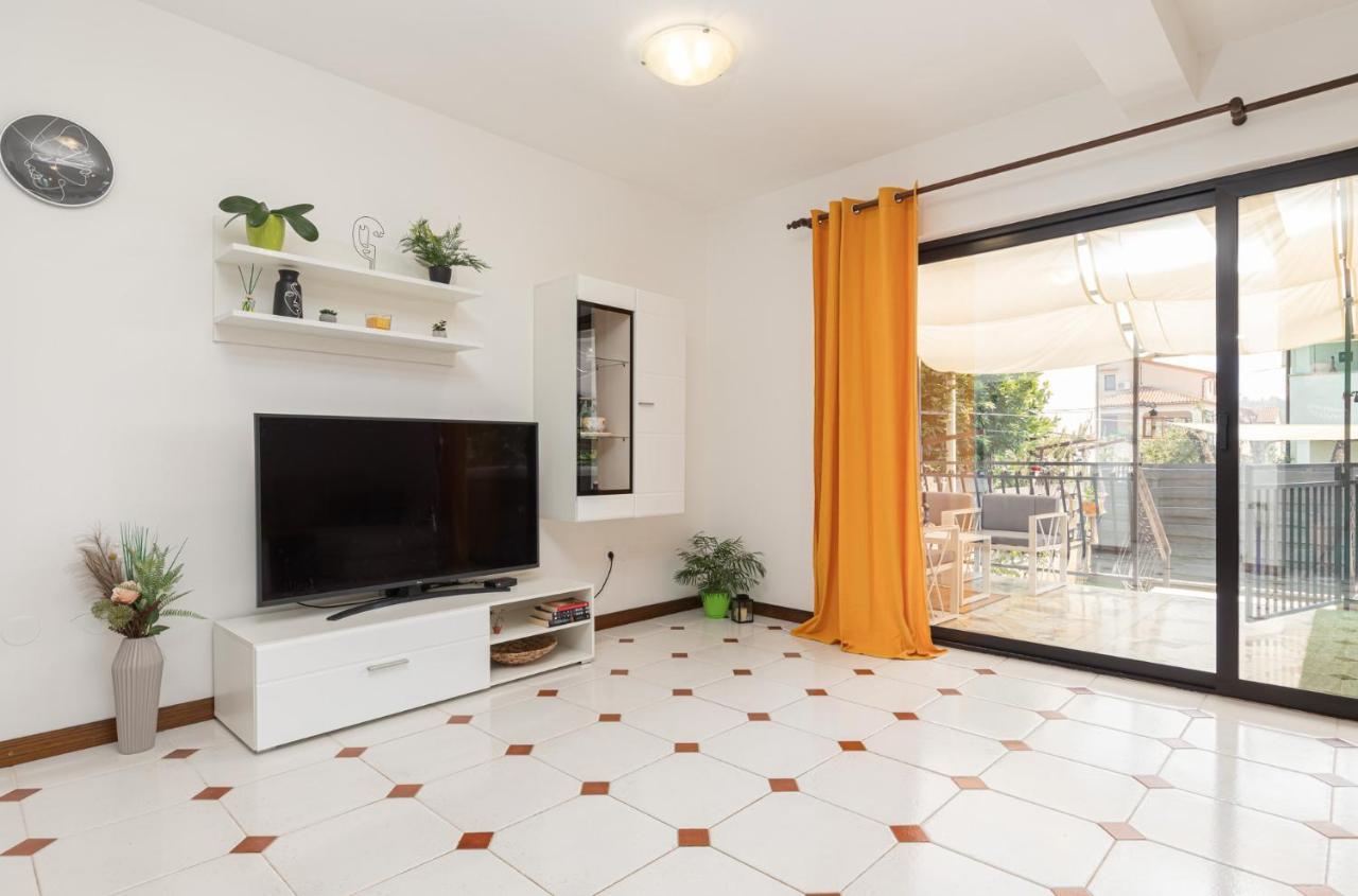 Cukerina Apartment With Whirpool & Sauna Porec Exterior photo